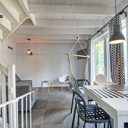 Casa de Férias Skandynawskie 1 Sypialnią I Ogródkiem *